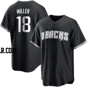 Shelby Miller Men's Arizona Diamondbacks Black/White Replica Jersey